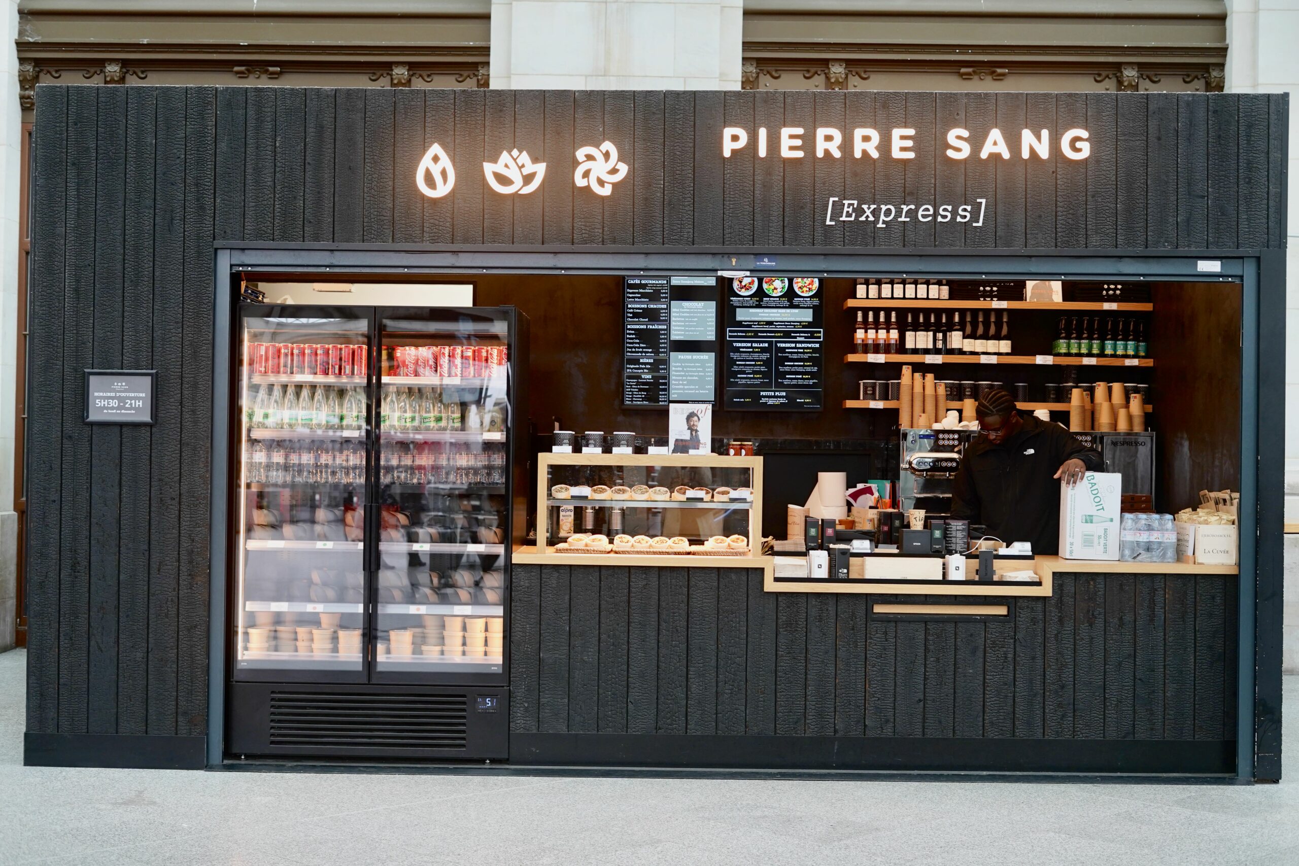 PIERRE SANG EXPRESS PARIS GARE DE LYON 03